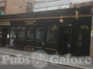 Picture of Cairns Bar